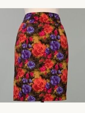 Colorful Fall Floral Pencil Skirt by Liz Claiborne Women’s Size 2P
